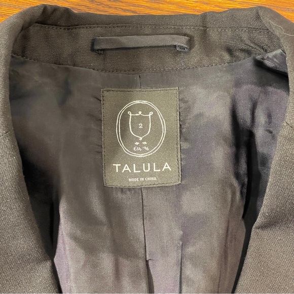 Aritzia | Talula Blazer - Picture 4 of 4